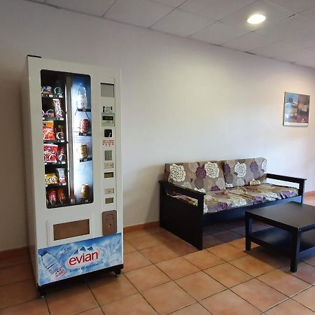 Joli Appartement T2 Dans Residence Avec Piscine, Hammam Et Parking Gratuits Каркасон Екстериор снимка