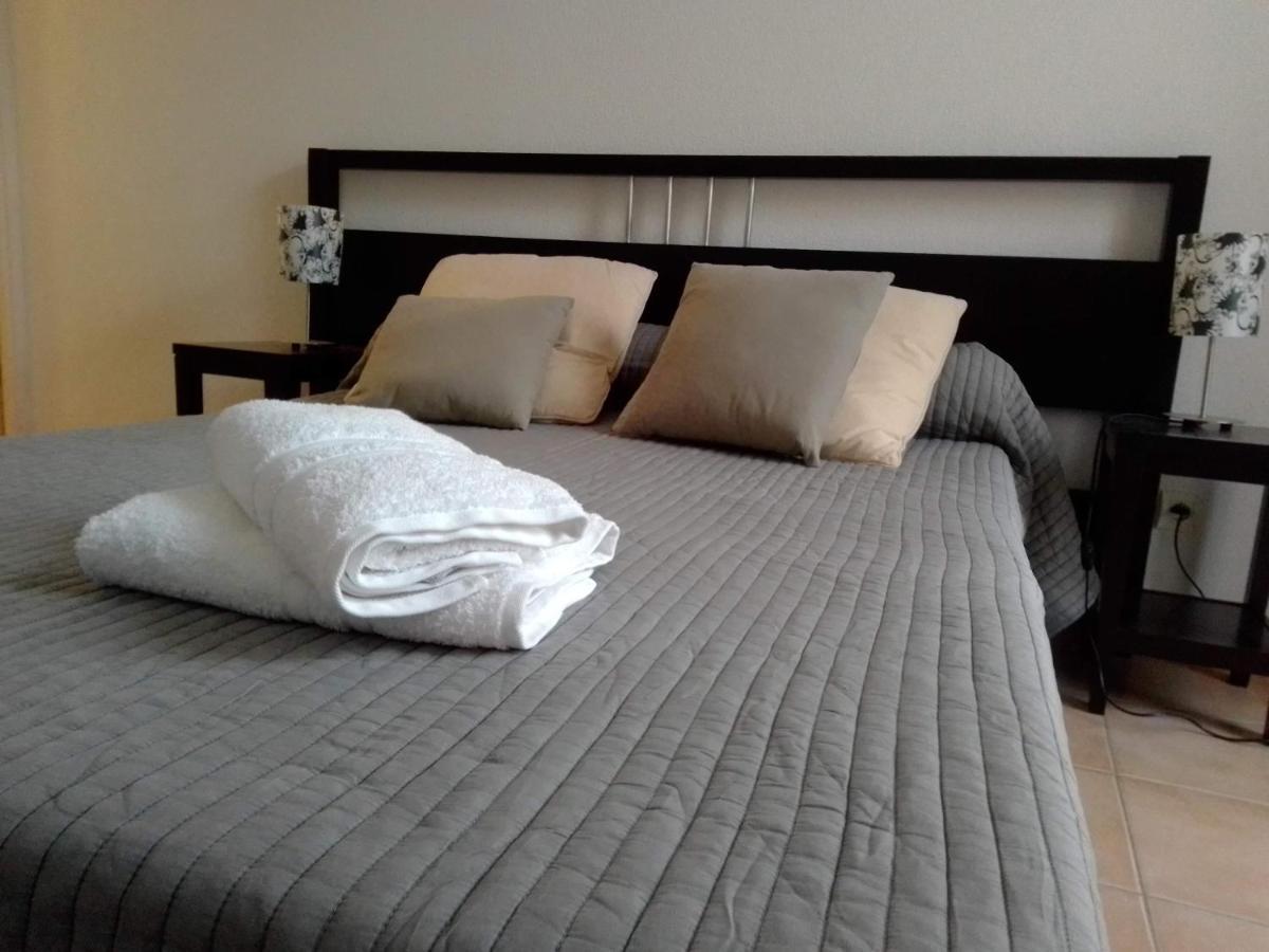 Joli Appartement T2 Dans Residence Avec Piscine, Hammam Et Parking Gratuits Каркасон Екстериор снимка