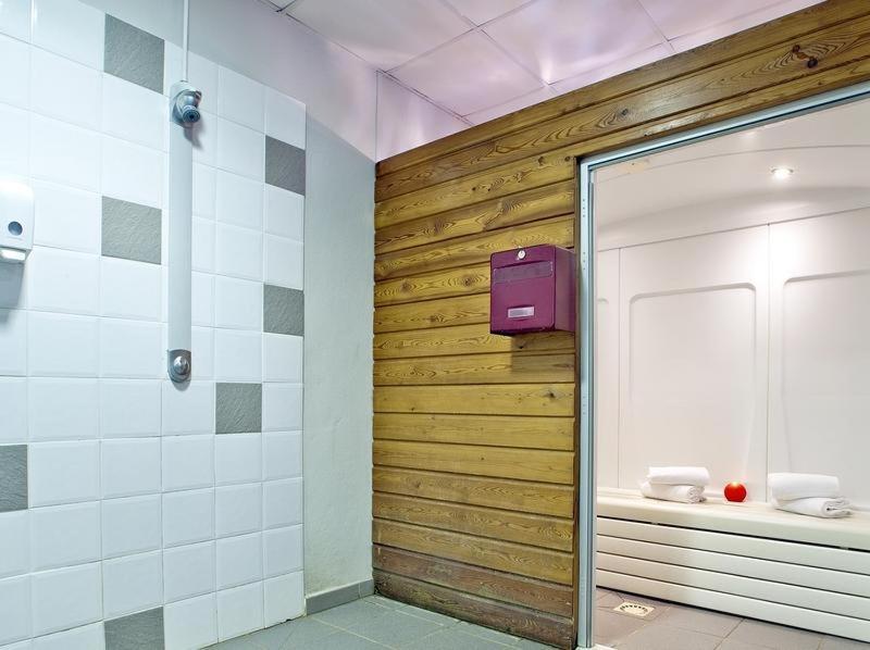 Joli Appartement T2 Dans Residence Avec Piscine, Hammam Et Parking Gratuits Каркасон Екстериор снимка