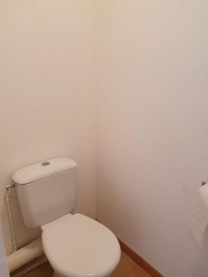 Joli Appartement T2 Dans Residence Avec Piscine, Hammam Et Parking Gratuits Каркасон Екстериор снимка